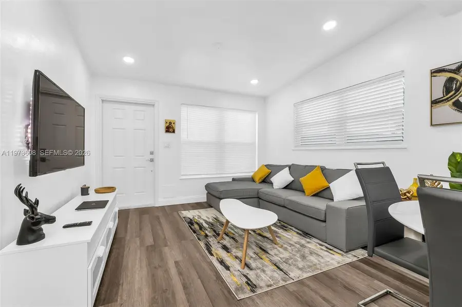 272 NW 31st Ave, Fort Lauderdale, FL 33311 - #3