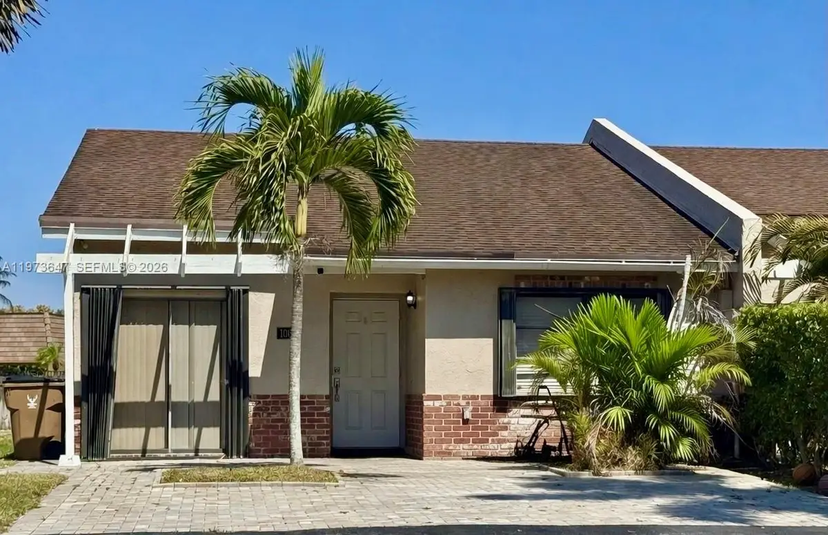 1061 NW 53rd St, Deerfield Beach, FL 33064 - #1
