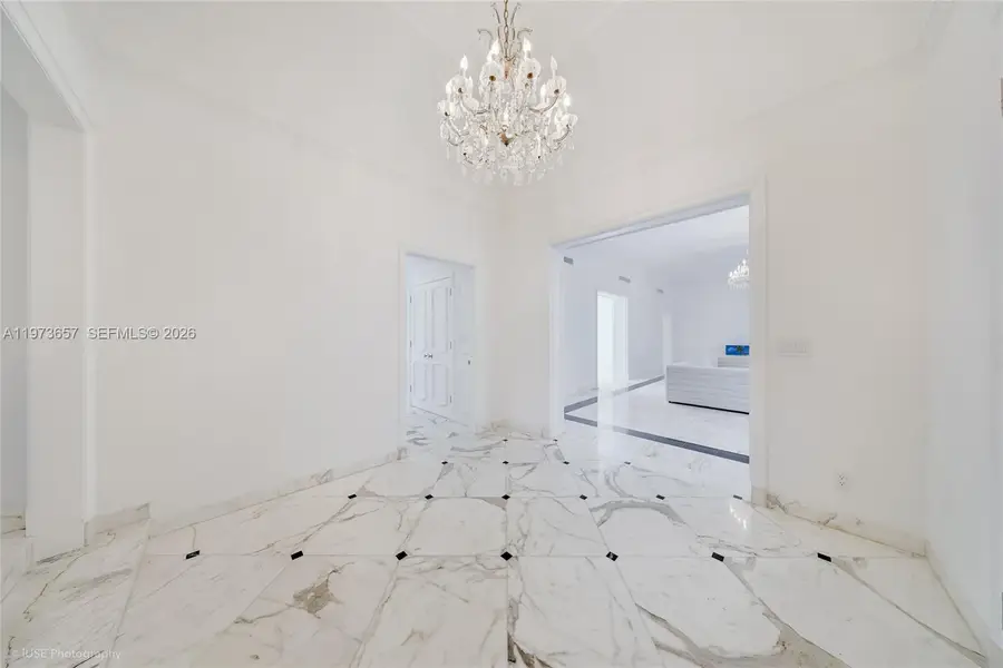 55 La Gorce Cir, Miami Beach, FL 33141 - #3