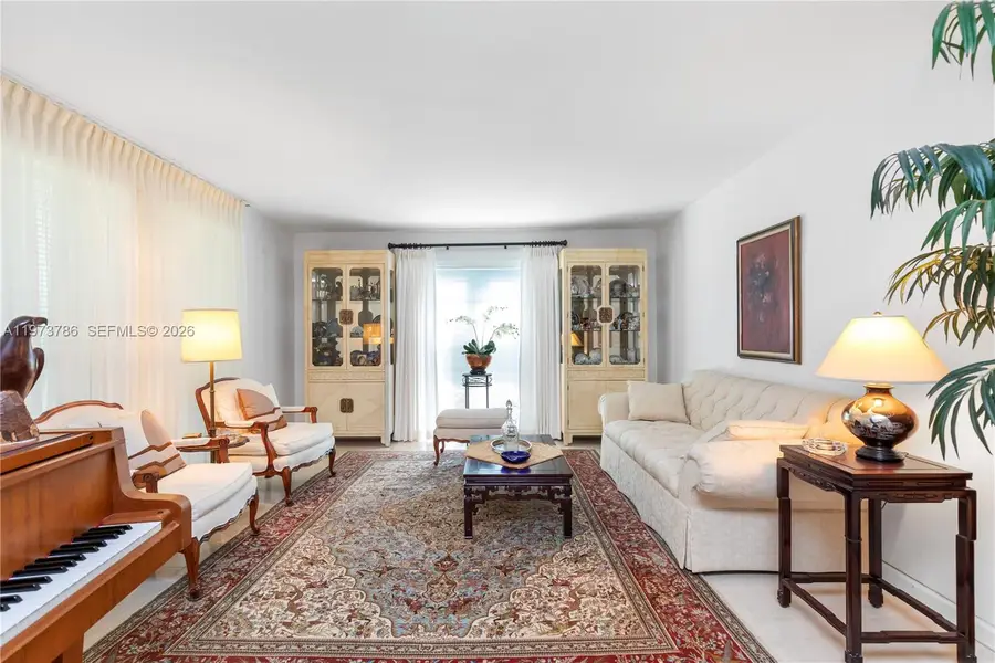 7010 SW 148th Ter, Palmetto Bay, FL 33158 - #2