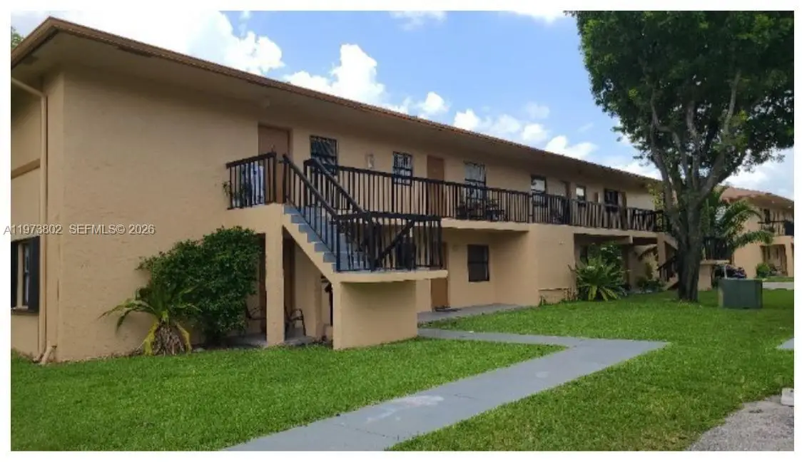 2540 W 67th Pl #202-28, Hialeah, FL 33016 - #1