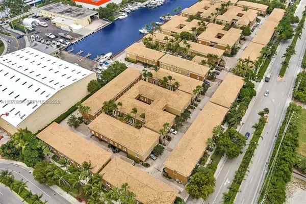 2965 NE 185th St #1513, Aventura, FL 33180