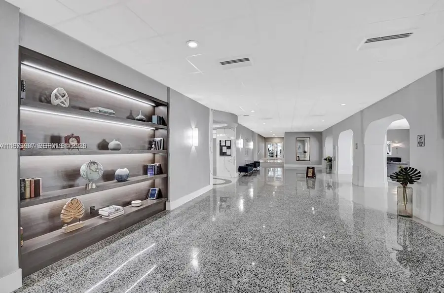 3140 S Ocean Dr #1812, Hallandale Beach, FL 33009 - #2