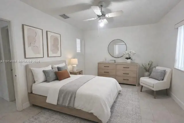 31 SE 7th St, Dania Beach, FL 33004 - #3