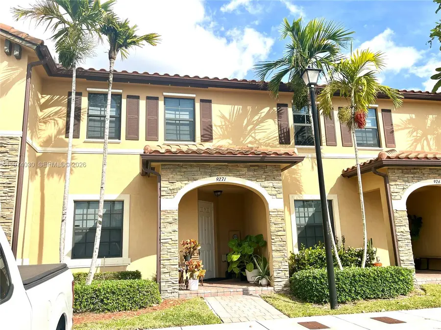 9271 W 33rd Ln, Hialeah, FL 33018 - #2