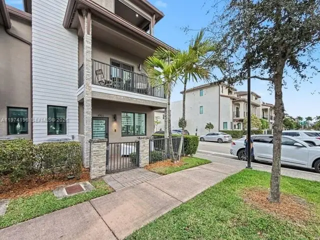 4903 NW 83rd Path, Doral, FL 33166 - #3