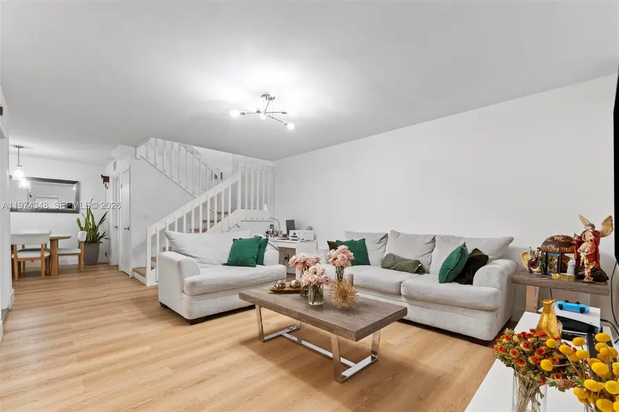 806 SW 119th Way, Davie, FL 33325 - #3