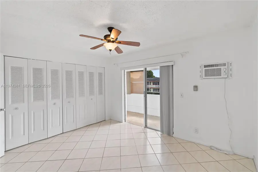 237 Camden J #237, West Palm Beach, FL 33417 - #3