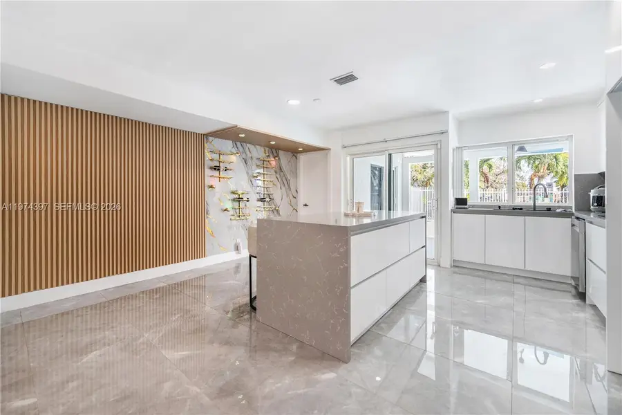 1830 NW 32nd St, Oakland Park, FL 33309 - #2