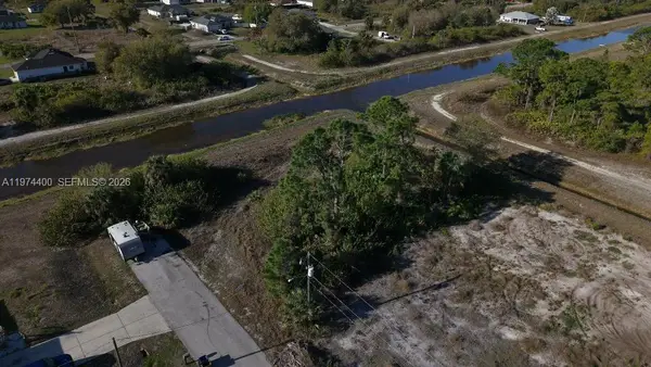 6001 N Laura, Lehigh Acres, FL 33971