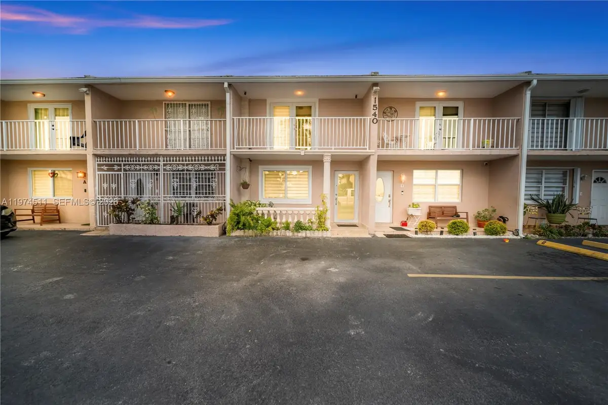 1540 W 42nd Pl #C, Hialeah, FL 33012 - #1
