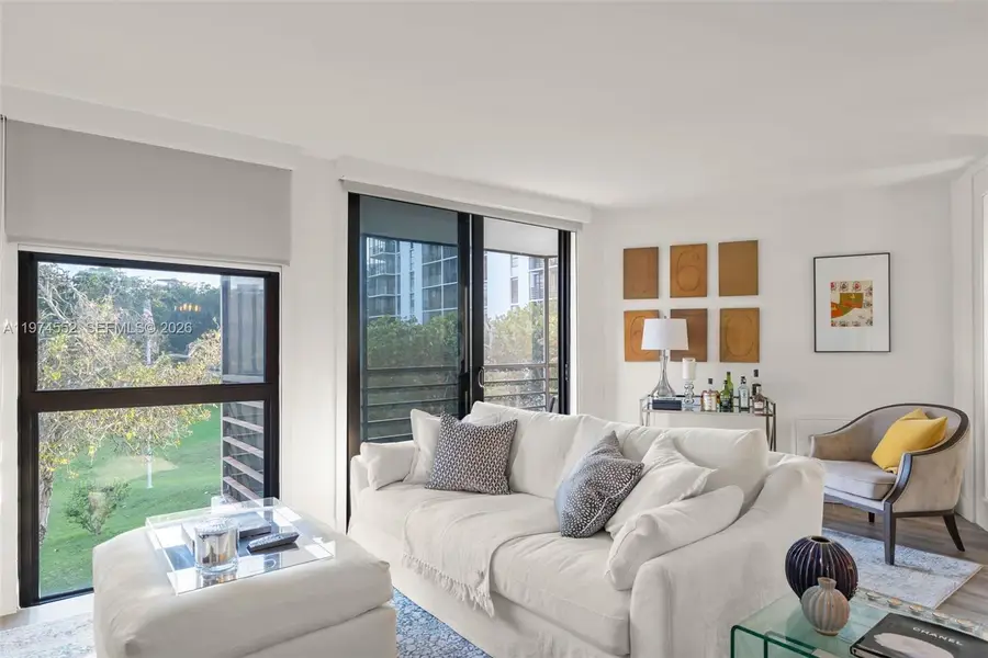 20500 W Country Club Dr #311, Aventura, FL 33180 - #2