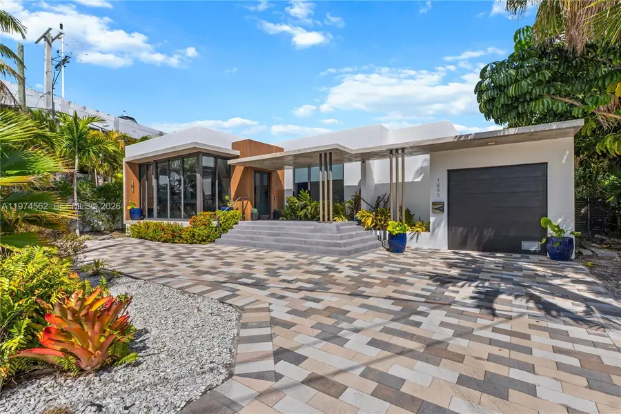 1845 NE 124th St, North Miami, FL 33181 - #2