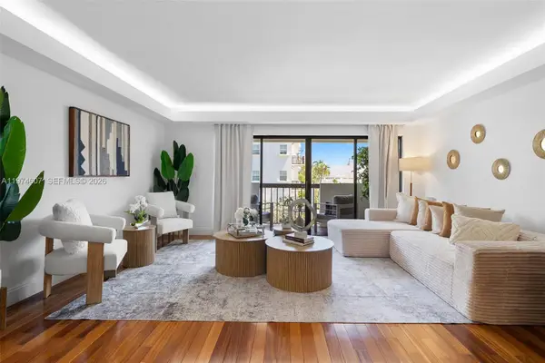 2600 Cardena St #PH4, Coral Gables, FL 33134