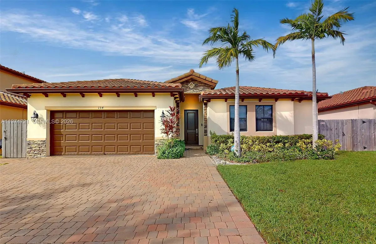 154 SE 23rd Ter, Homestead, FL 33033 - #1