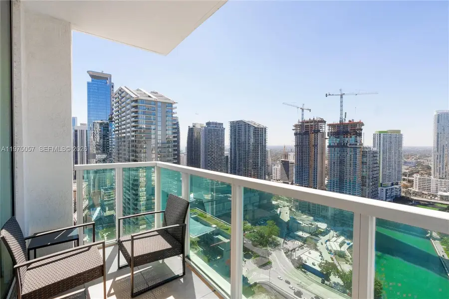 31 SE 5th St #4121, Miami, FL 33131 - #2