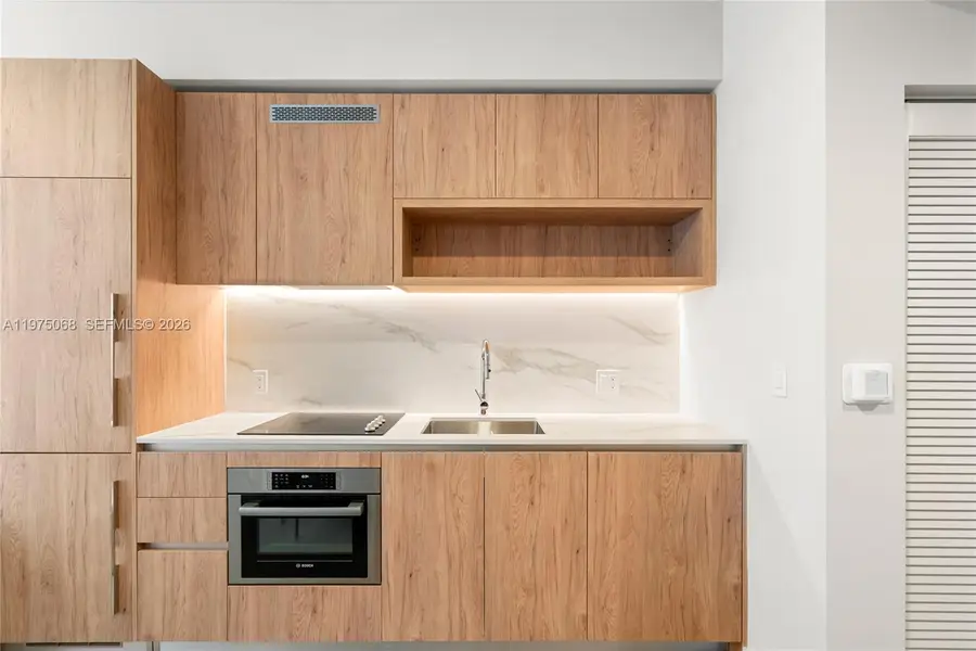 11 Ne 6th St #2104, Miami, FL 33132 - #3