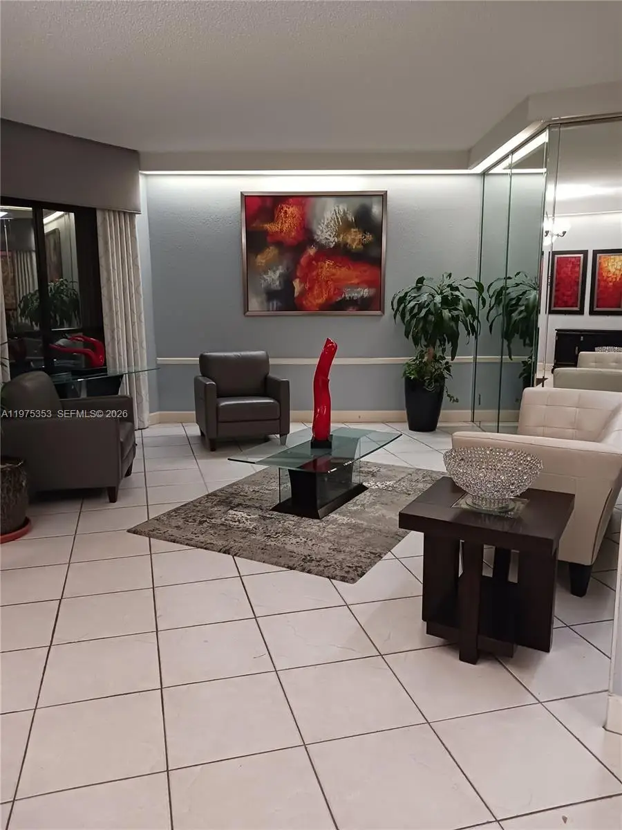 1000 St Charles Pl #609, Pembroke Pines, FL 33026 - #3