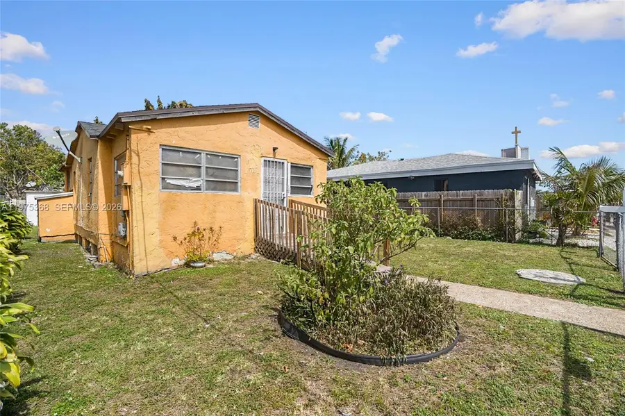 1733 NW 66th St, Miami, FL 33147 - #3