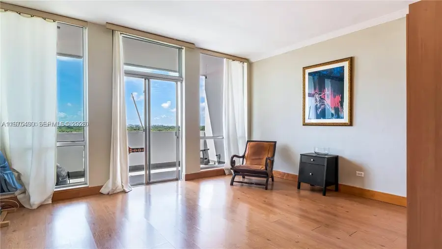 700 Biltmore Way #1008, Coral Gables, FL 33134 - #3