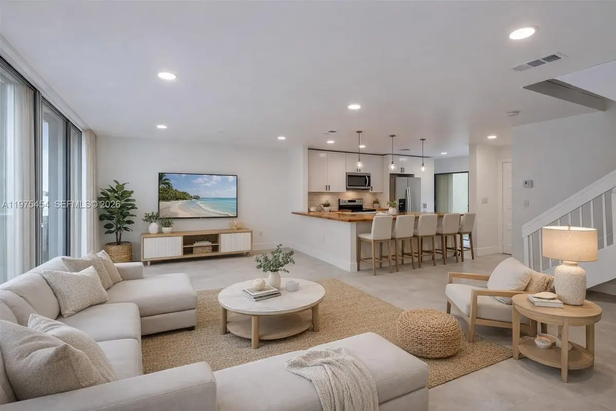 3905 Adra Ave #J-46B, Doral, FL 33178 - #1