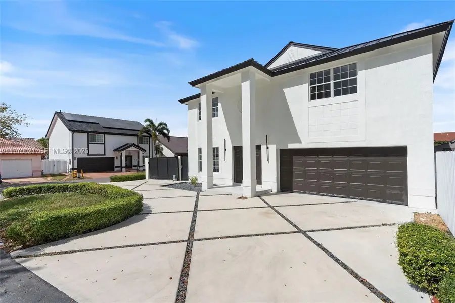 7945 NW 187th Ln, Hialeah, FL 33015 - #3