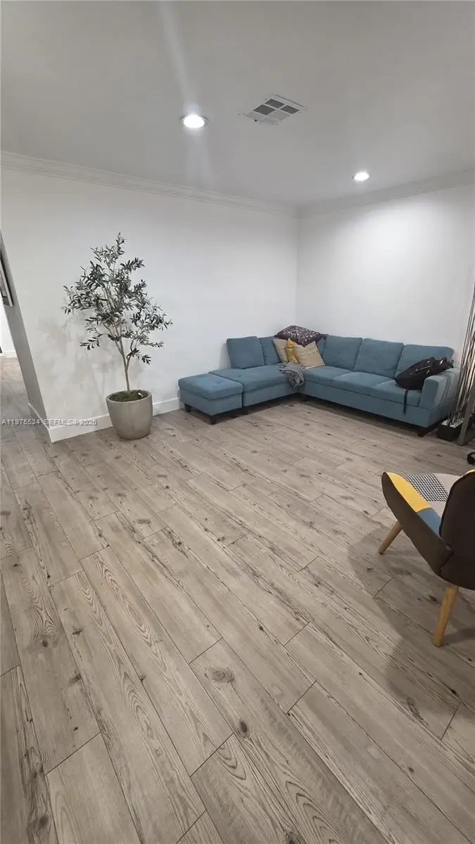 7430 Douglas St, Hollywood, FL 33024 - #2