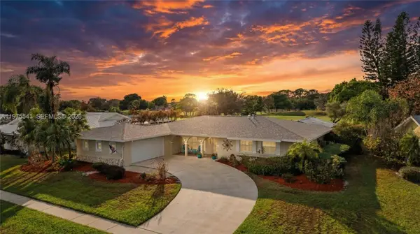 2802 SE Pine Valley St, Port St Lucie, FL 34952