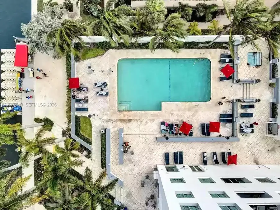 2670 E Sunrise Blvd #1402, Fort Lauderdale, FL 33304 - #2