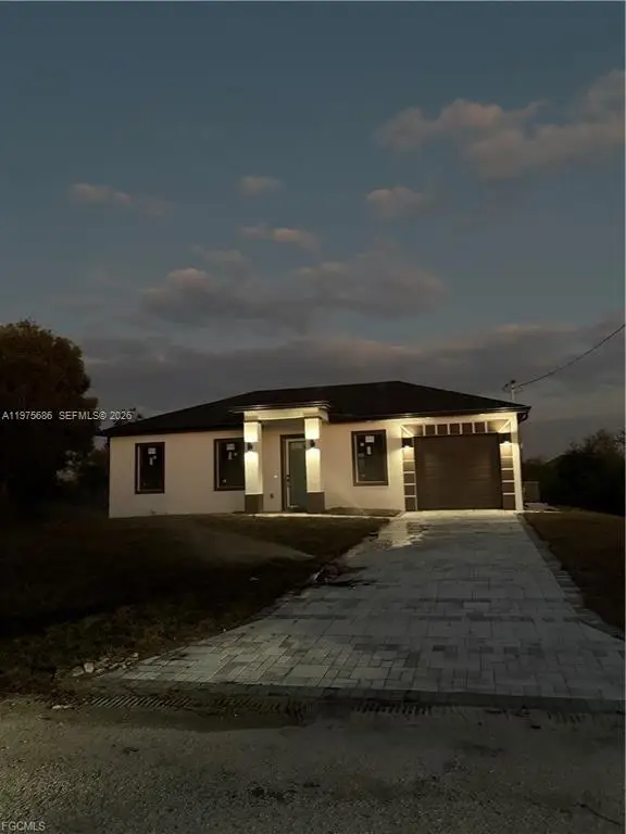 4703 Elva Ave S, Lehigh Acres, FL 33976