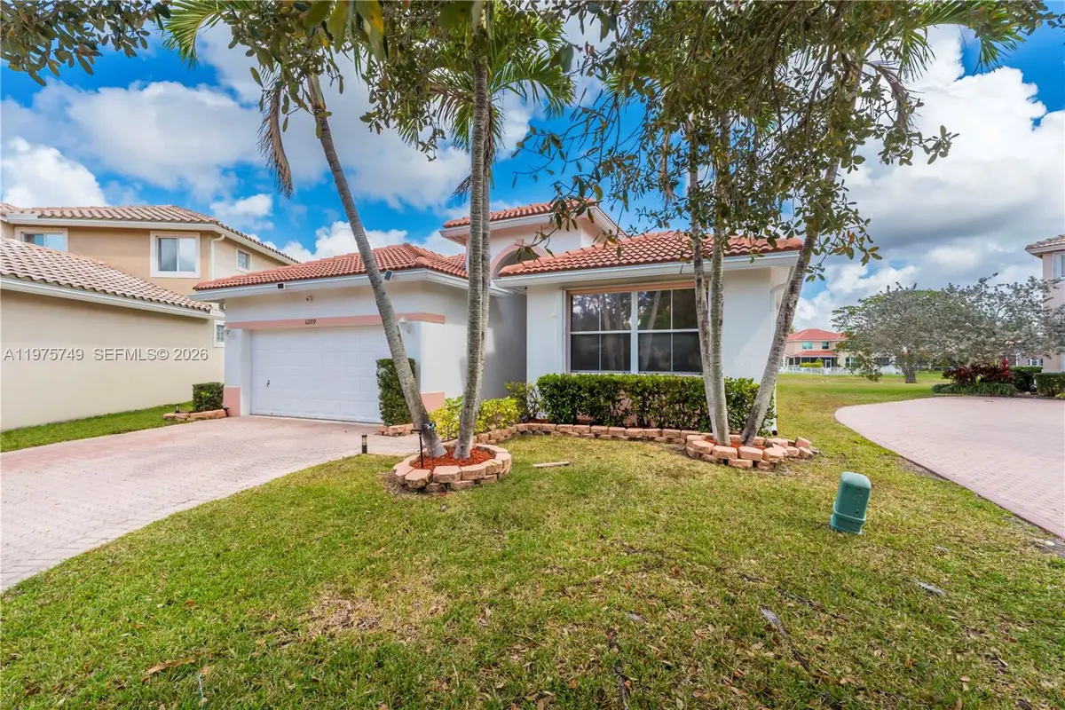 12109 NW 52nd Ct, Coral Springs, FL 33076 - #1
