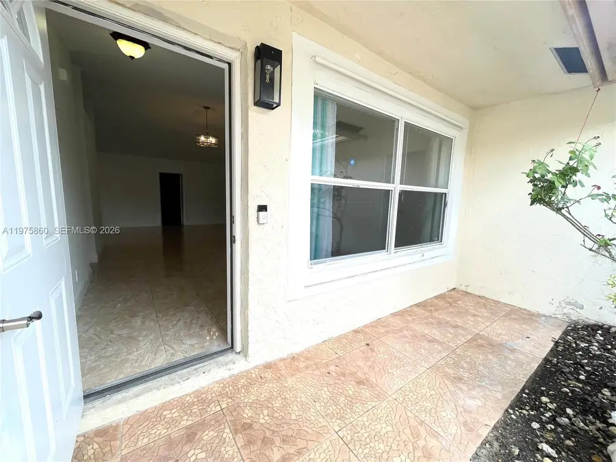 9604 NW 49th St, Sunrise, FL 33351 - #3