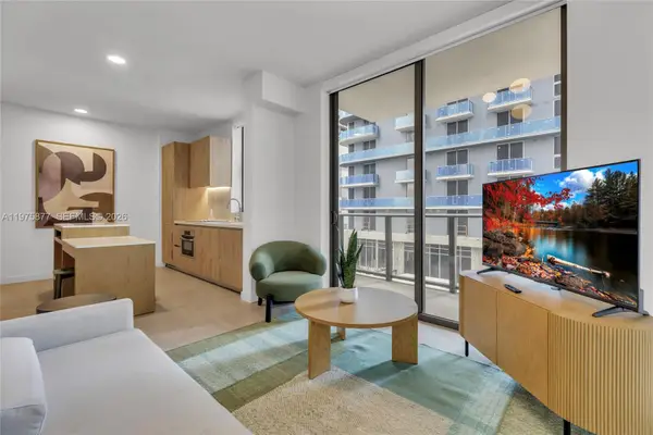 11 NE 6th St #407, Miami, FL 33132