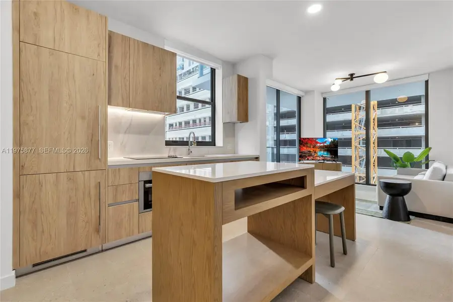 11 NE 6th St #407, Miami, FL 33132 - #2