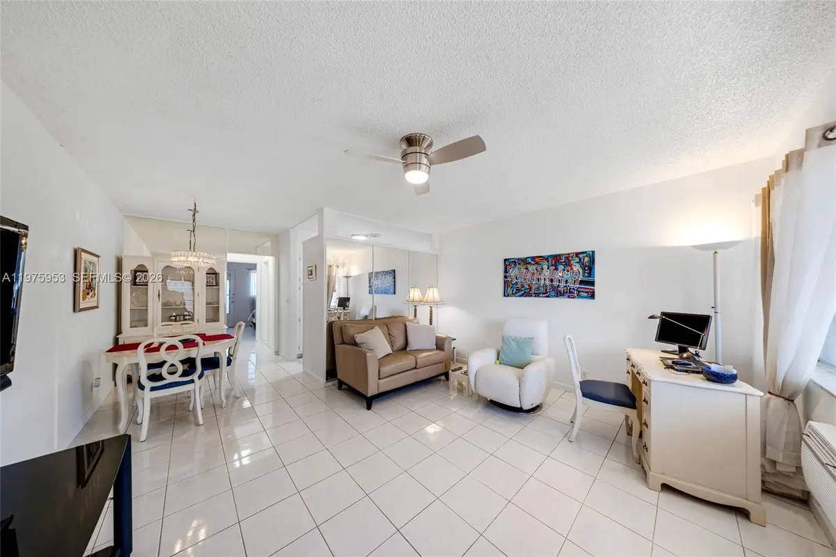 1015 SW 11th Ave #5K, Hallandale Beach, FL 33009 - #1