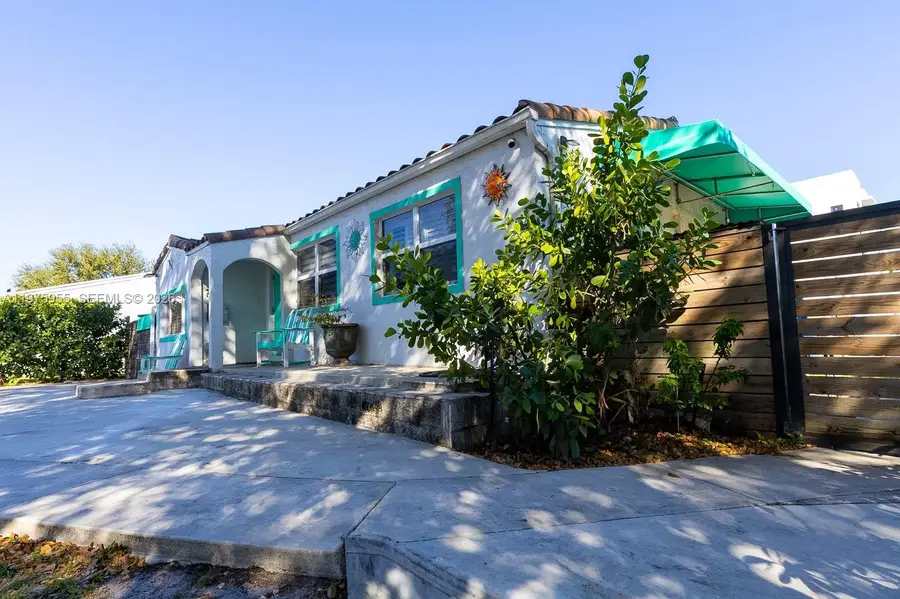 1629 Arthur St, Hollywood, FL 33020 - #2