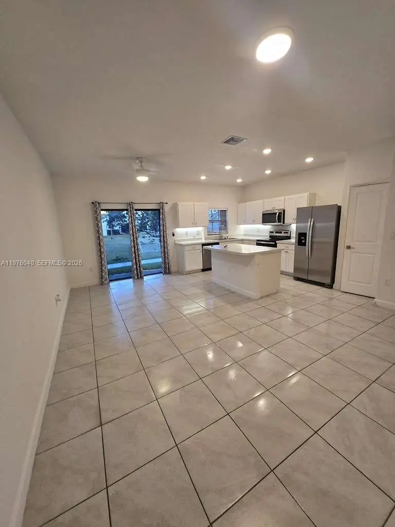 6220 NW 19th St, Sunrise, FL 33313 - #1