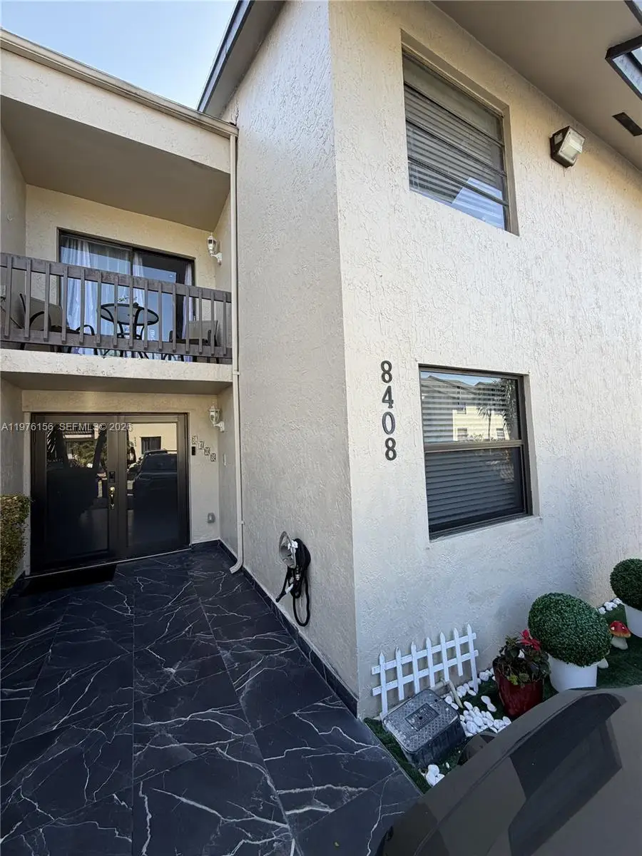 8408 NW 8th St #8408, Miami, FL 33126 - #2