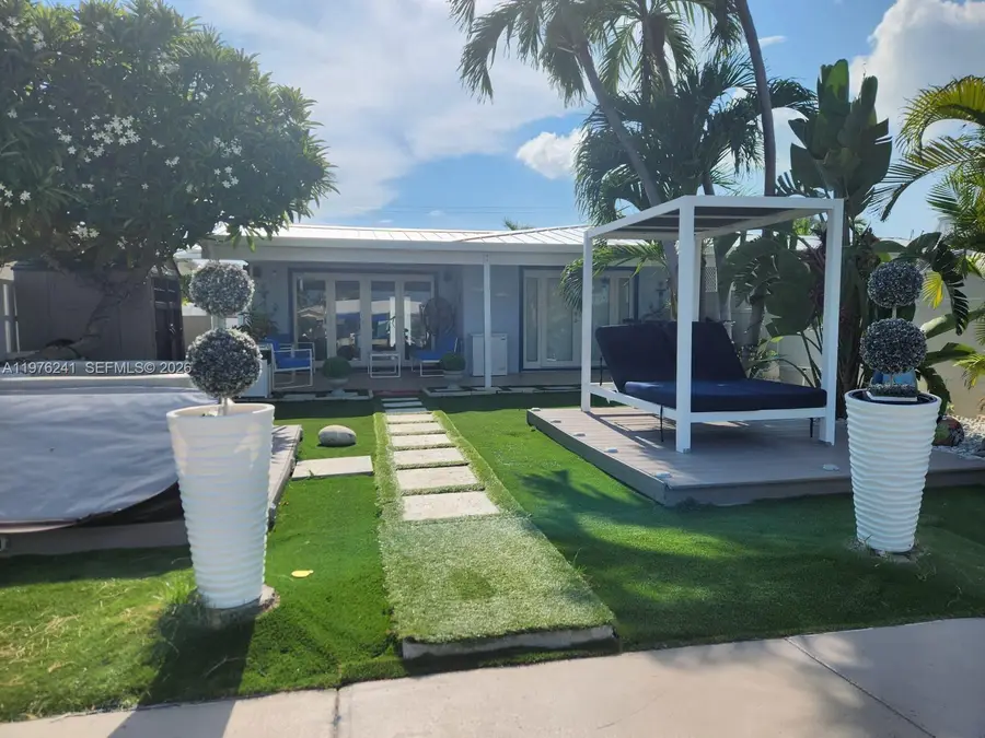 160 10th St, Marathon, FL 33051 - #2