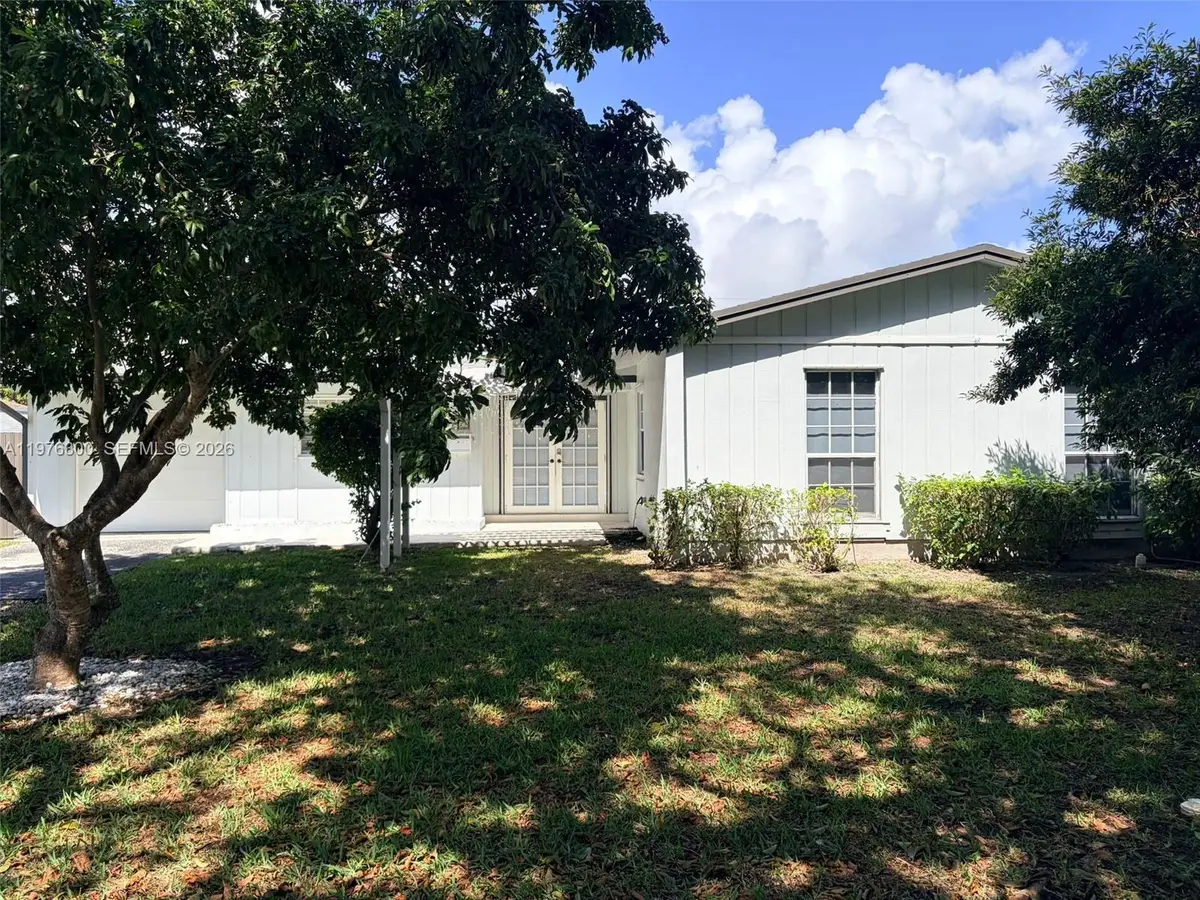 9825 SW 196 Street, Cutler Bay, FL 33016 - #1