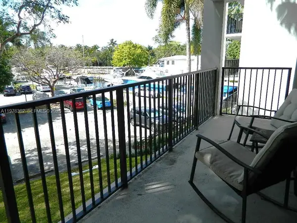 1201 River Reach Dr #202, Fort Lauderdale, FL 33315