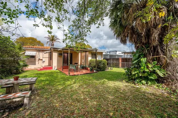 1780 SW 23rd St, Miami, FL 33145