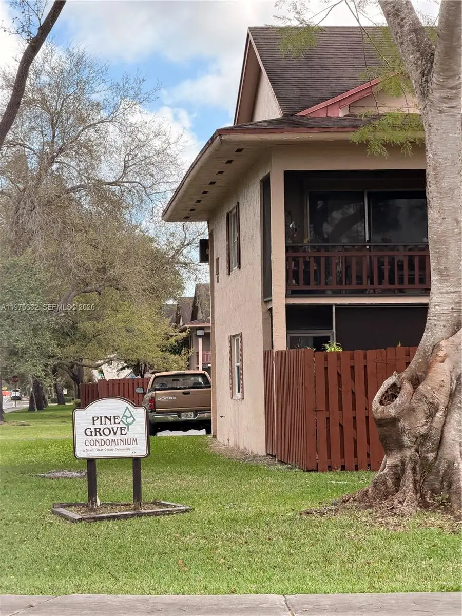 11279 SW 88th St #210K, Miami, FL 33176 - #1