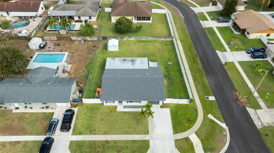 141 Eider Ct, Royal Palm Beach, FL 33411 - #2