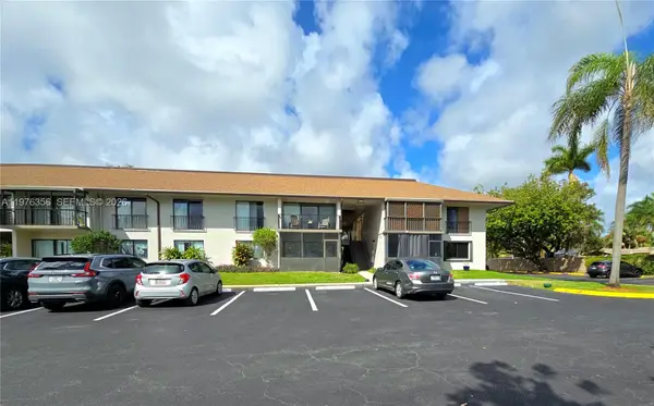 5767 Washington St #F2, Hollywood, FL 33023