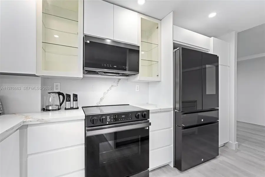 137 Golden Isles Dr #305, Hallandale Beach, FL 33009 - #3