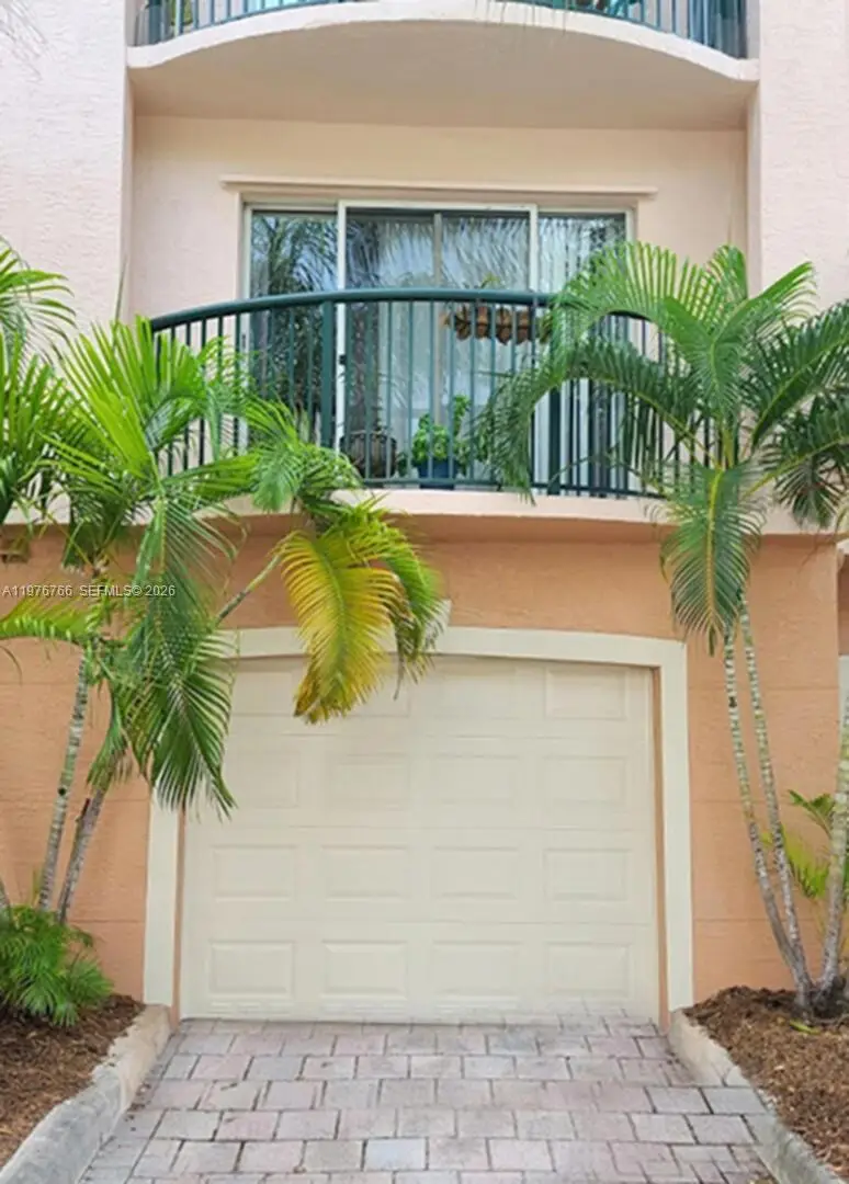 2033 SE 10th Ave #614, Fort Lauderdale, FL 33316 - #1