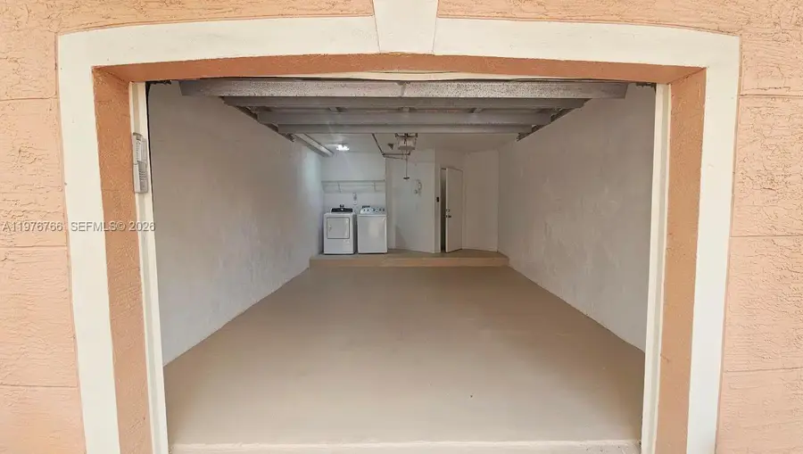 2033 SE 10th Ave #614, Fort Lauderdale, FL 33316 - #3