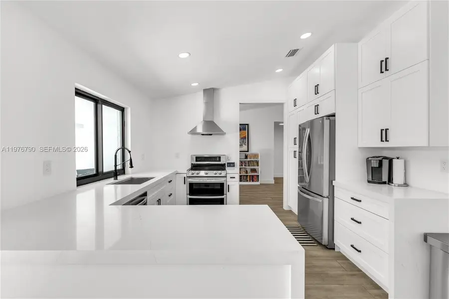 8001 SW 90th Ave, Miami, FL 33173 - #3