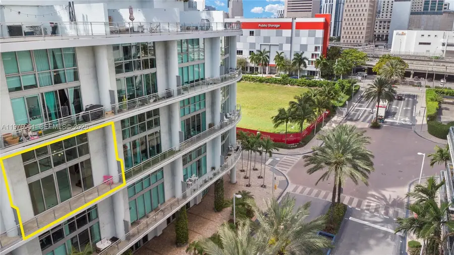 90 SW 3rd St #TH505, Miami, FL 33130 - #2